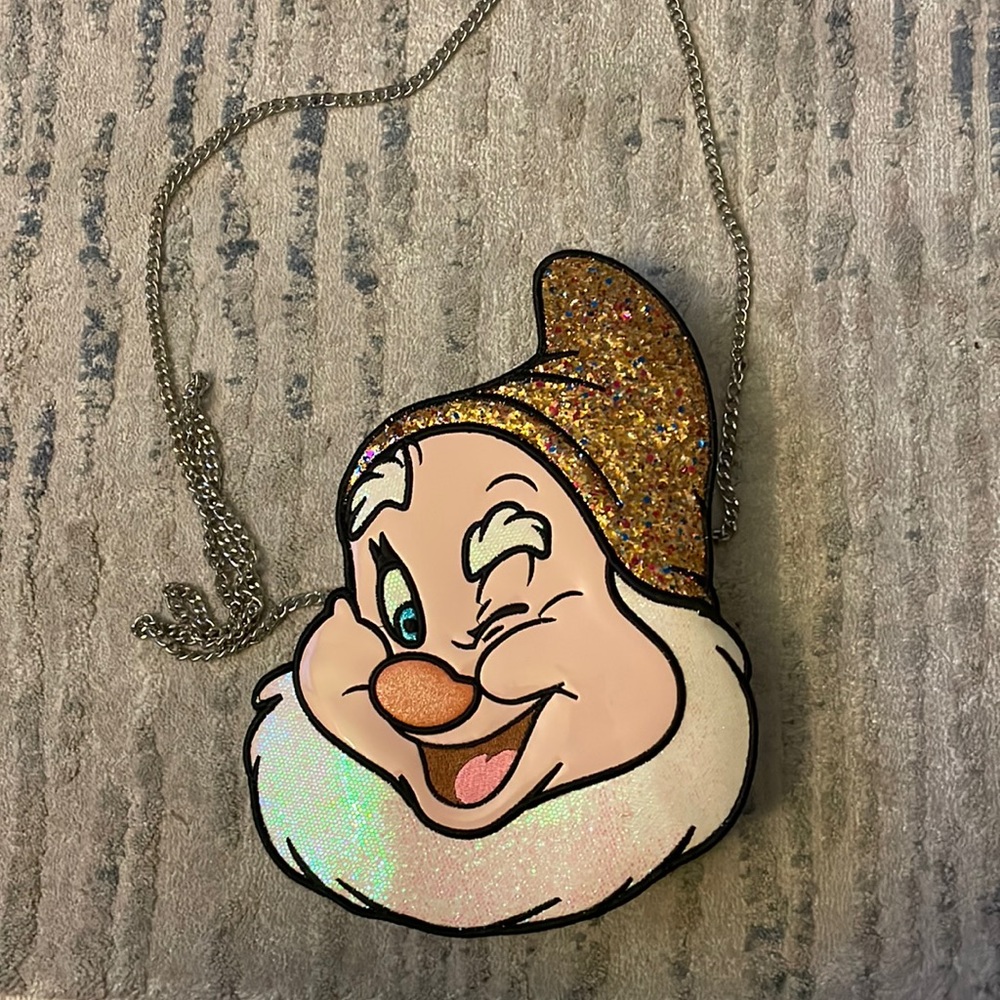 Danielle Nicole Disney Purse Dwarf